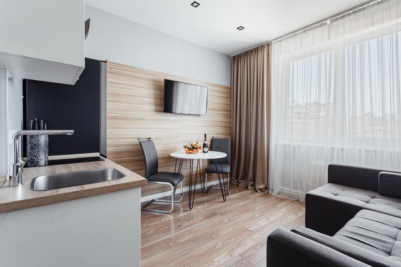 White Apartment In 12 Floor Odessa Esterno foto